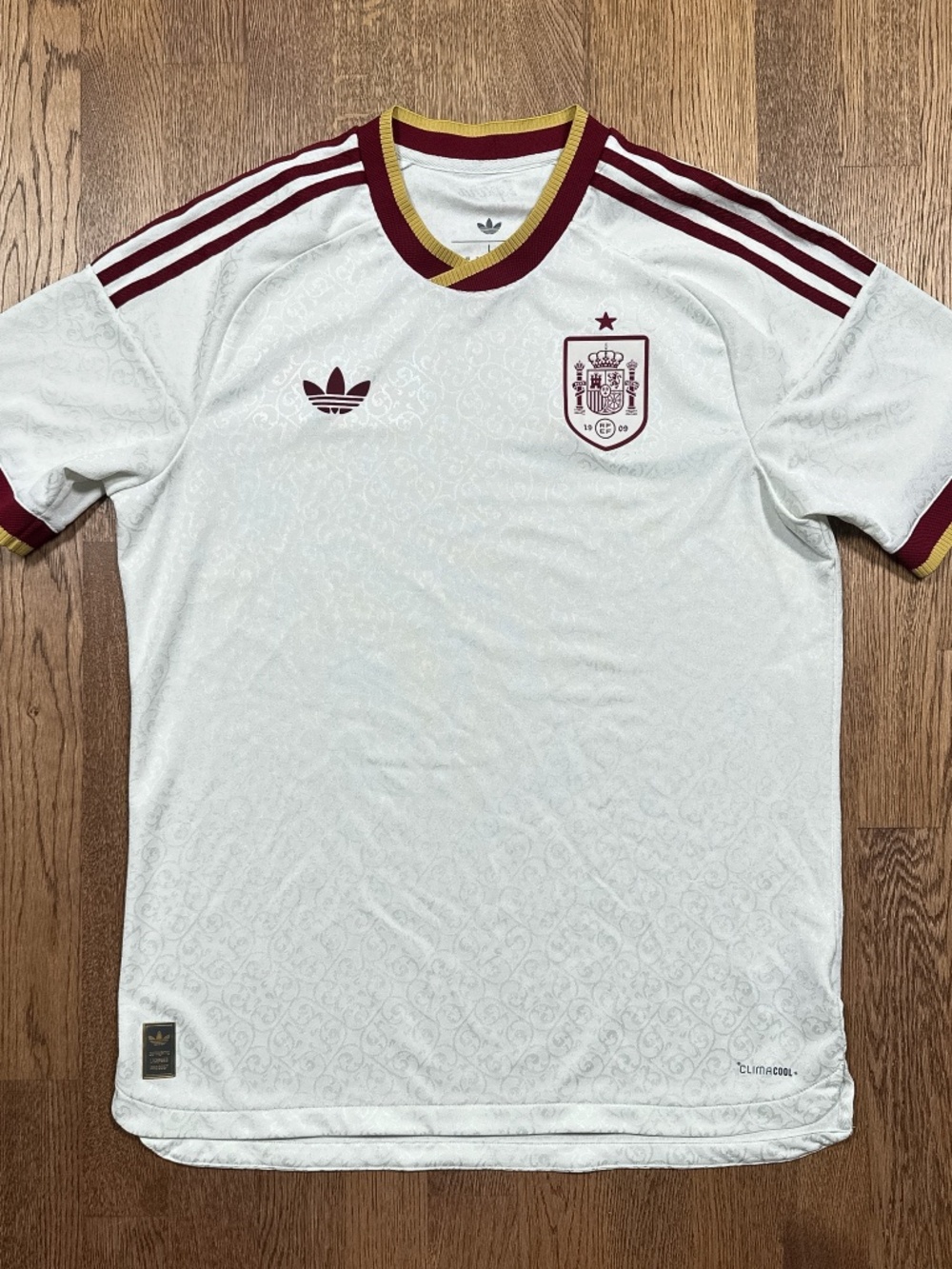 Adidas Spain National Soccer Team 2026 World Cup Cream Away Jersey Mens Large